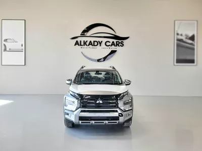 2025 Mitsubishi Xpander Cross PREMIUM-12