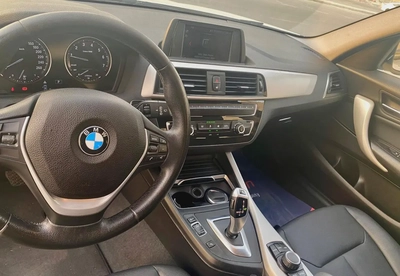 2019 bmw 120i sport line || 4 cylinder turbocharged || accident free  ||Full services at bmw agency-16
