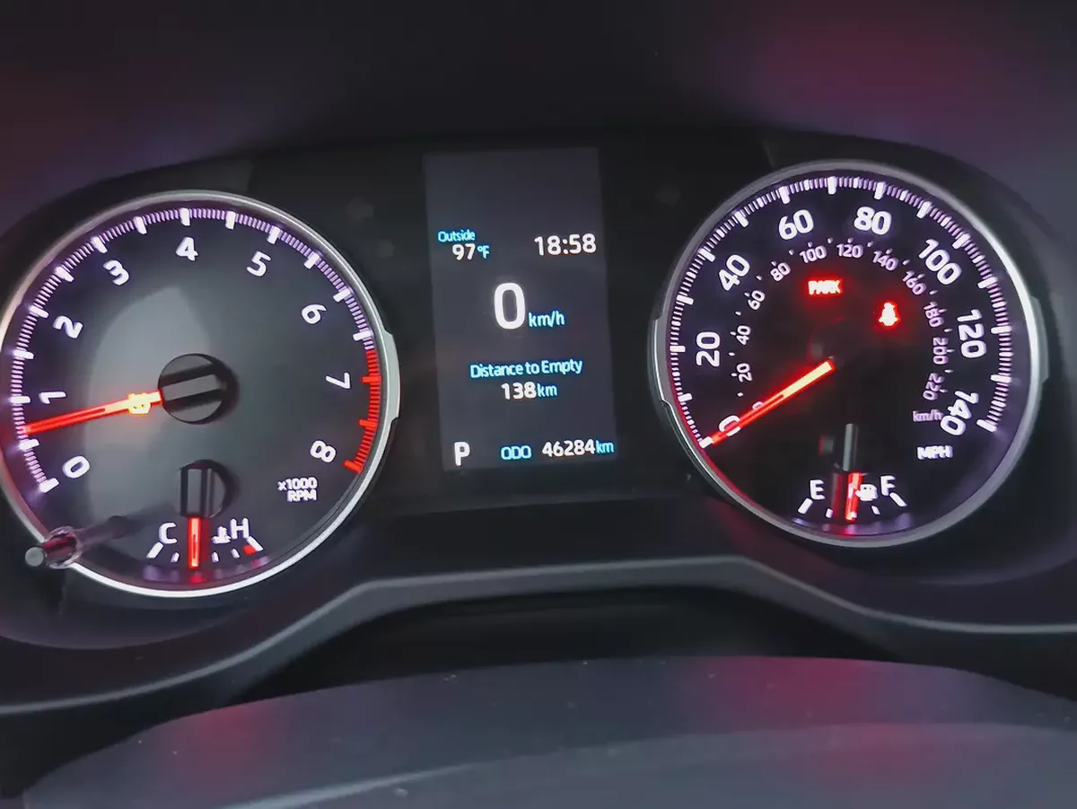 Toyota RAV4 LE 2020 | American Specs | Well Maintained SUV-11-11