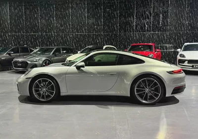 GCC | Original Paint | Al Nabooda Full service history | AL Nabooda  Warranty 2027-5