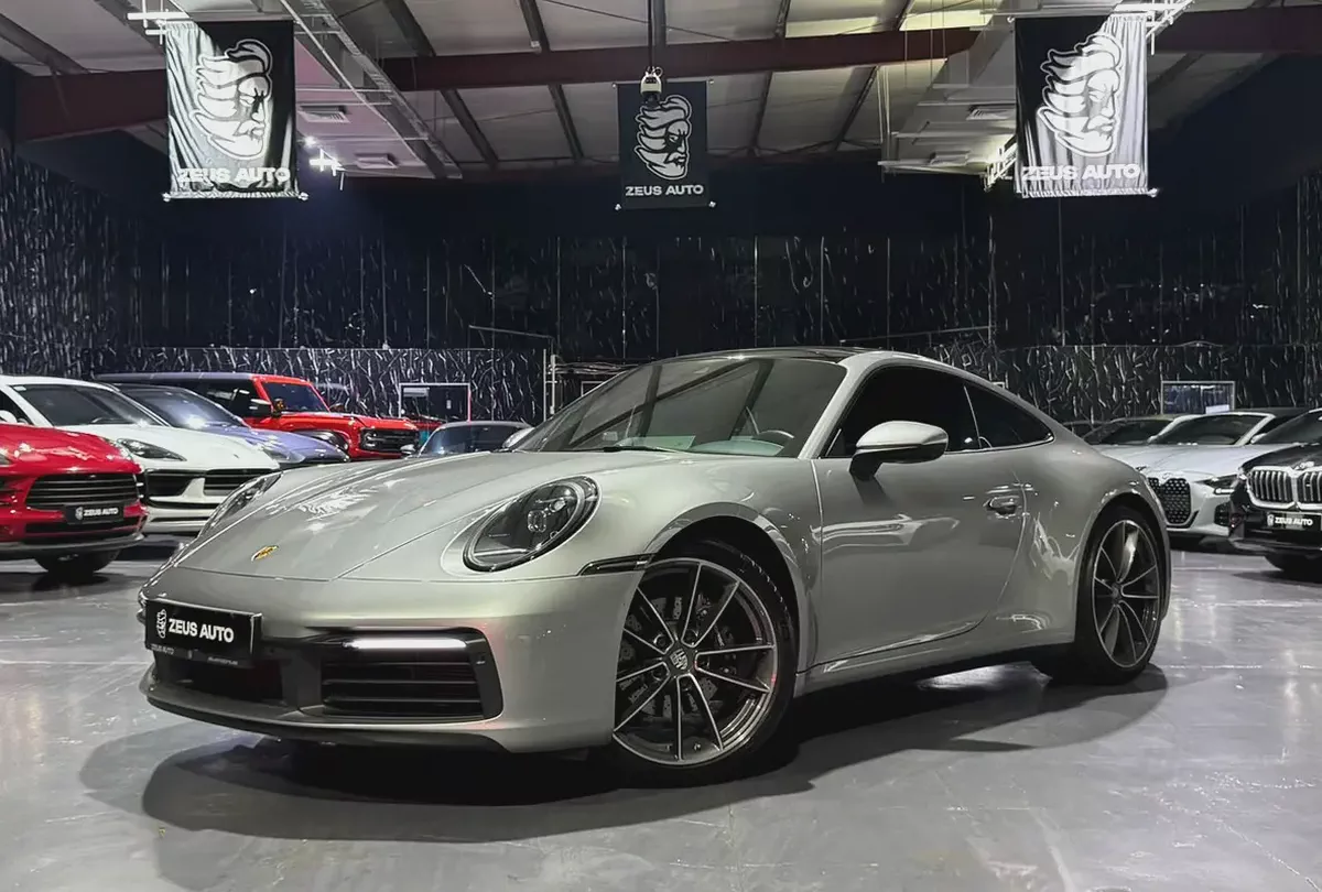 GCC | Original Paint | Al Nabooda Full service history | AL Nabooda  Warranty 2027