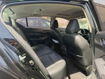 NISSAN ALTIMA SL 2019-7