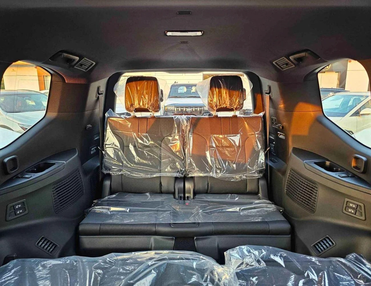 Toyota Land Cruiser VX HYBRID / 3.5L V6 PETROL /RADAR/BIG DVD/JBL SPKRS/COOL BOX-4-4