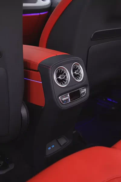 G63 GCC MANUFAKTUR EDITION + DOUBLE NIGHT PACKAGE CARBON INT+ 5 YEARS WARRANTY + FREE NANO COATING-12
