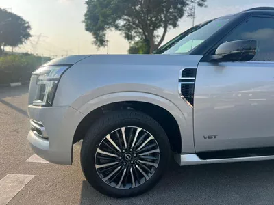 Nissan Patrol LE PLATINUM CITY (EXPORT PRICE)-5