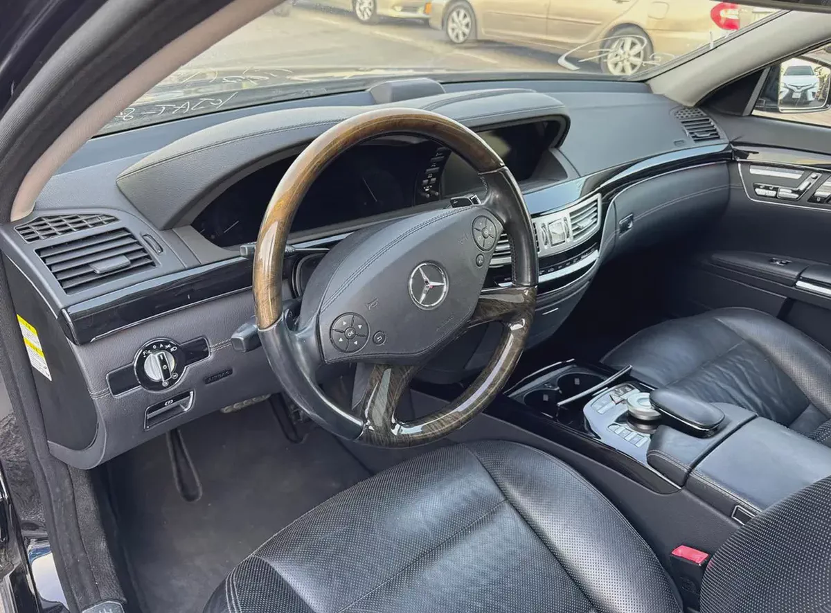 BENZ S 550L | 2012 | ONLY : 83647 KM | JAPAN IMPORT | CLEAN TITLE-8-8