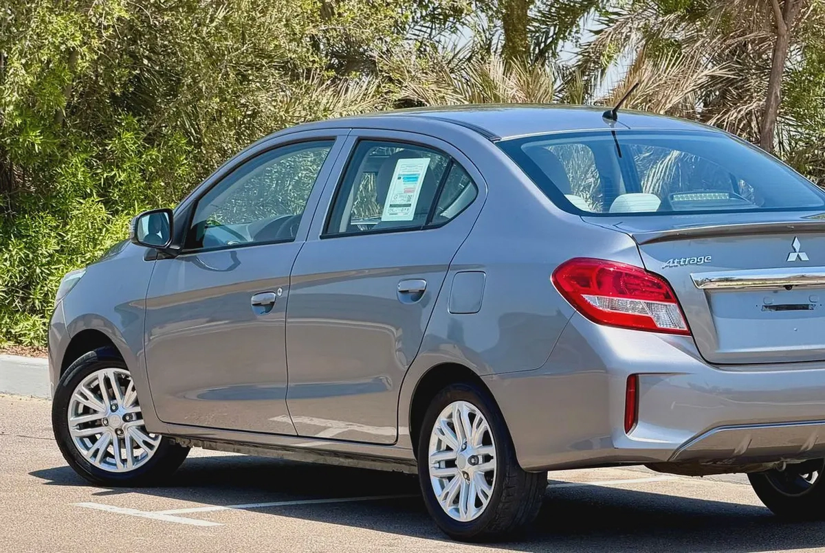 GLX TOPLINE TRIM 1.2L GCC , ACCIDENT FREE, (410/-MONTHLY)