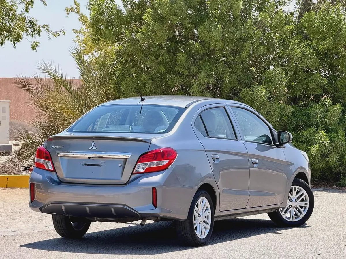 GLX TOPLINE TRIM 1.2L GCC , ACCIDENT FREE, (410/-MONTHLY)