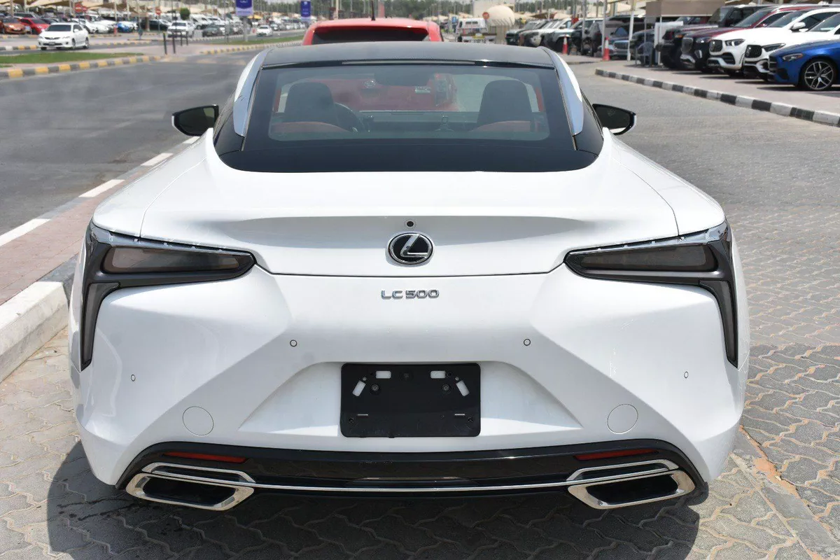 LEXUS LC500 2018 COUPE | WHITE-3-3