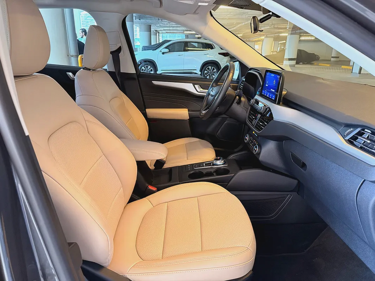 Ford Escape 1.5L EcoBoost Trend Plus 2021 Model GCC Specs With Full Service History  Warranty