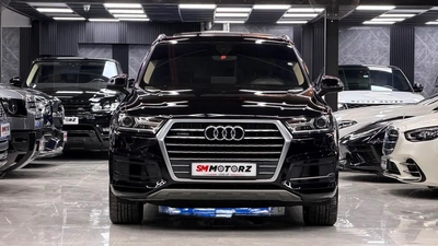 Audi Q7 45 TFSI quattro S line 2016 GCC Warranty and Finance Available-5