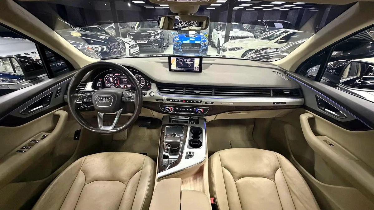 Audi Q7 45 TFSI quattro S line 2016 GCC Warranty and Finance Available-14-14