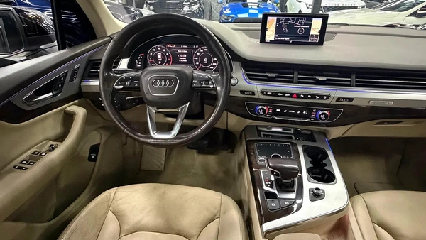 Audi Q7 45 TFSI quattro S line 2016 GCC Warranty and Finance Available