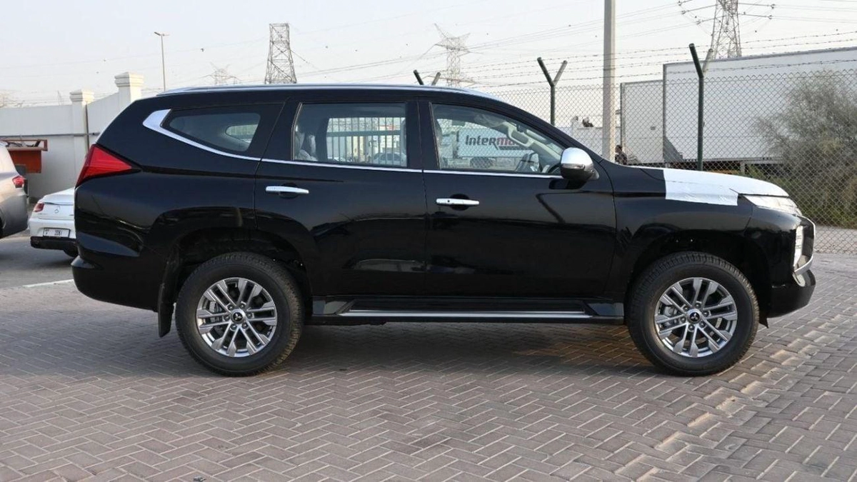 Mitsubishi Pajero Sport Pajero sport 2.4 deisel automatic-18-0