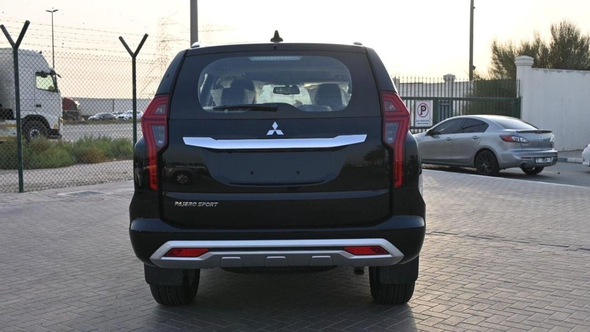 Mitsubishi Pajero Sport Pajero sport 2.4 deisel automatic-2-0