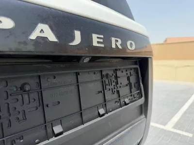 Mitsubishi Pajero  3.5L Petrol | RockFord System | Sunroof-12