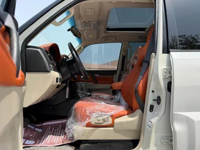 Mitsubishi Pajero  3.5L Petrol | RockFord System | Sunroof-13