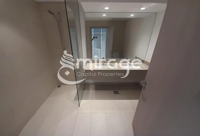 Apartment for rent in Waters Edge, Yas Island-2