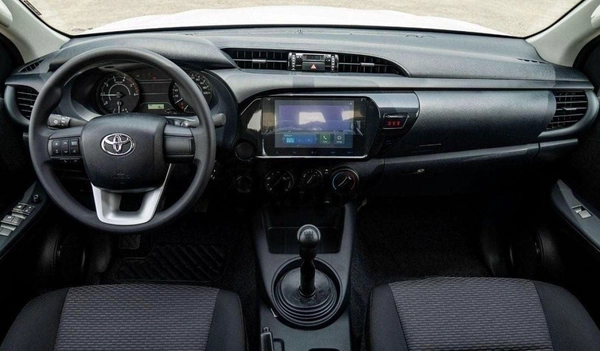 Toyota Hilux GL 2.4L Double Cab Utility