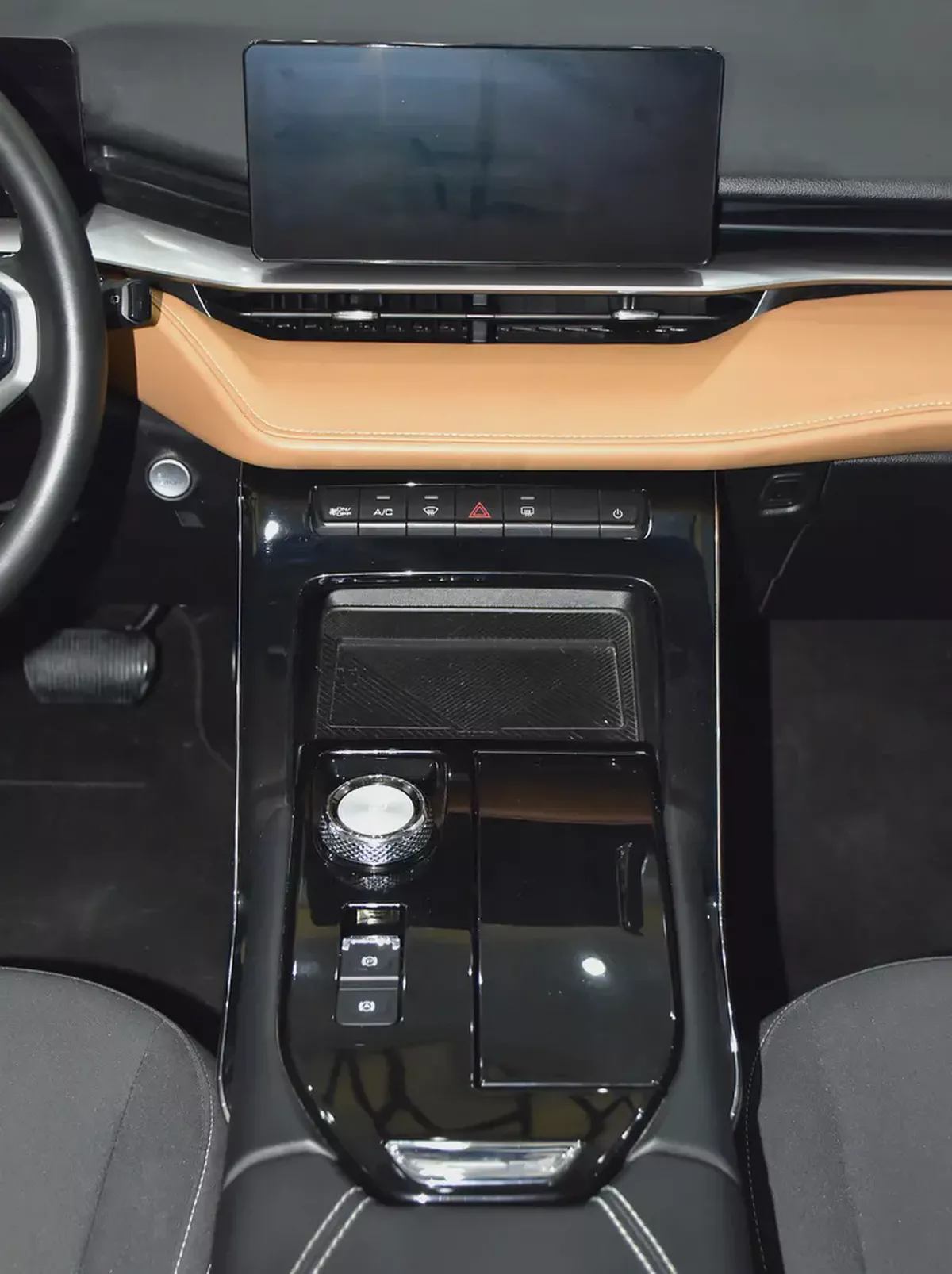 AED 658 EMi for 5Yrs | Haval H6 2.0 GDiT ( 2023 Model ) in Grey Color GCC Specs-13-13