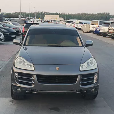 Well Maintained 2008 Porsche Cayenne Platinum Edition | GCC Specs-13