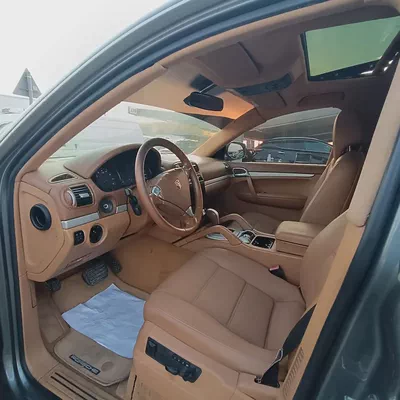 Well Maintained 2008 Porsche Cayenne Platinum Edition | GCC Specs-7