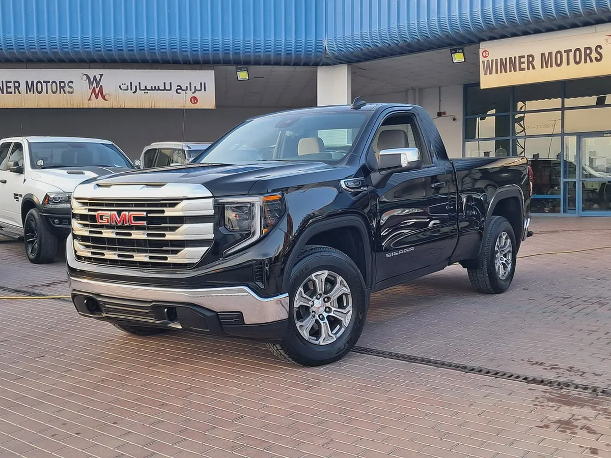 GMC Sierra SLE 5.3L Gcc Specs Single Owner 100% Original Paint Accident Free Very Well Maintained-2-2