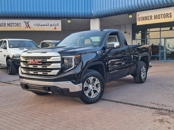 GMC Sierra SLE 5.3L Gcc Specs Single Owner 100% Original Paint Accident Free Very Well Maintained