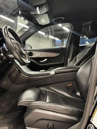 Mercedes-Benz GLC 300 2019-3
