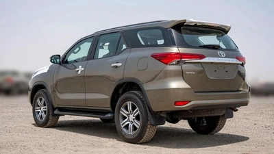 Toyota Fortuner fortuner 2.4L DIESEL-17