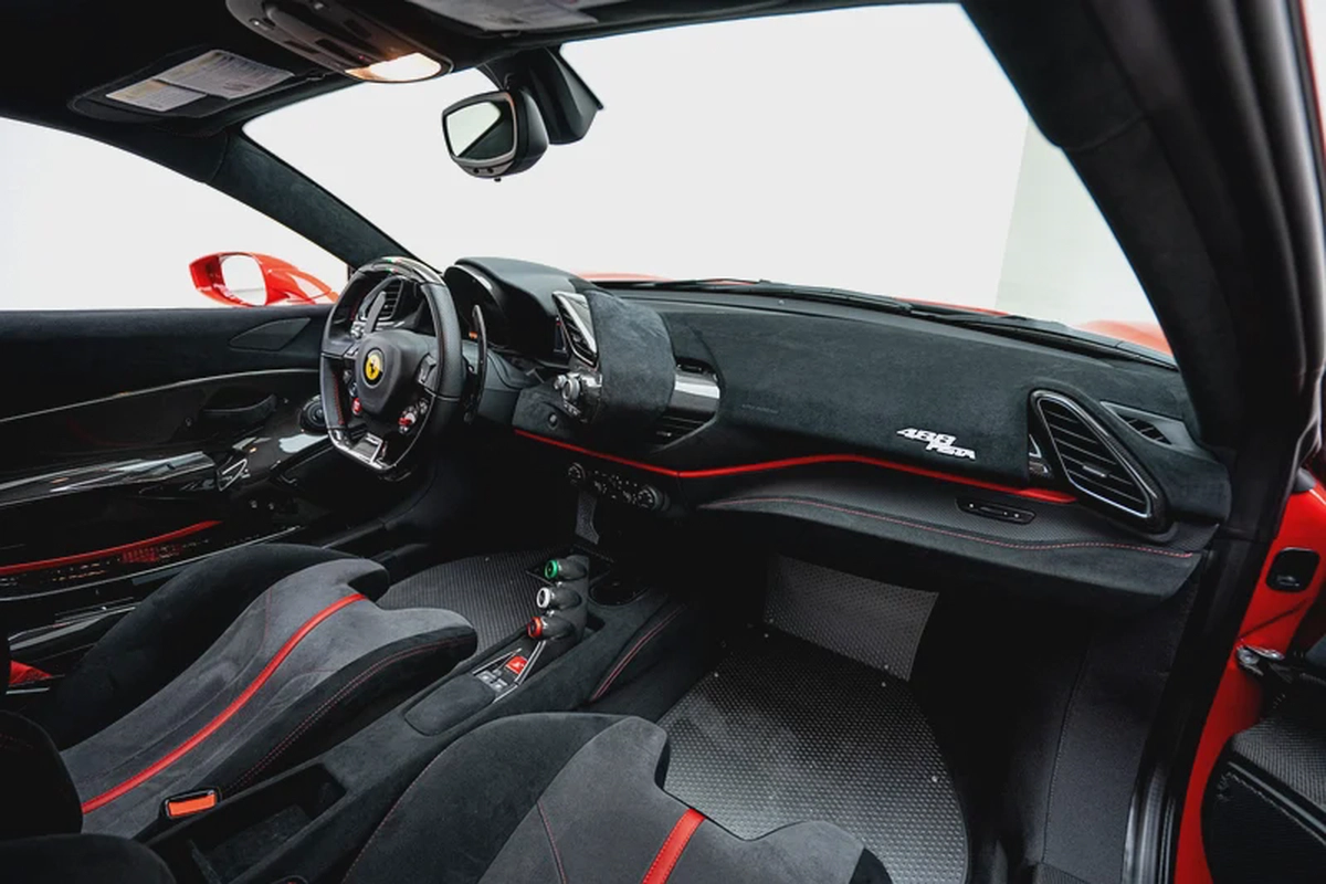 2019 FERRARI 488 PISTA | MAIN DEALER SERVICE-12-12