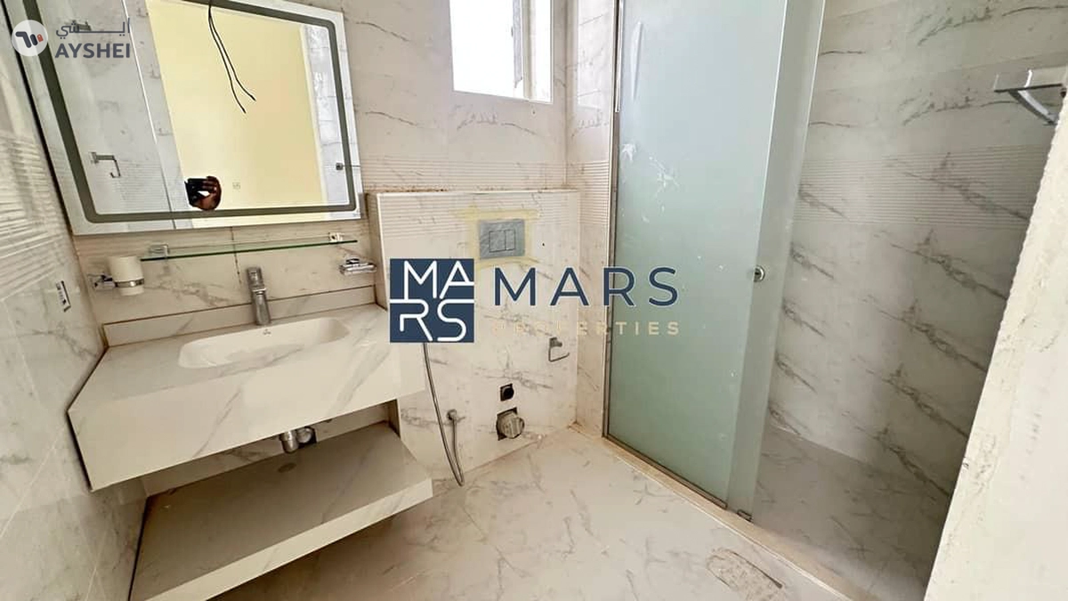 Brand new 5 bedrooms luxury villa with driver room for rent in Hoshi Sharjah for 175,000 AED yearly-9-9