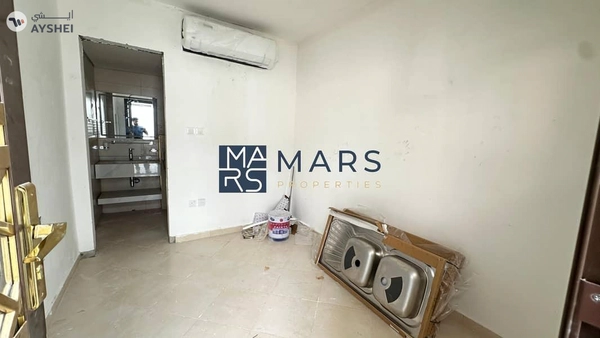 Brand new 5 bedrooms luxury villa with driver room for rent in Hoshi Sharjah for 175,000 AED yearly