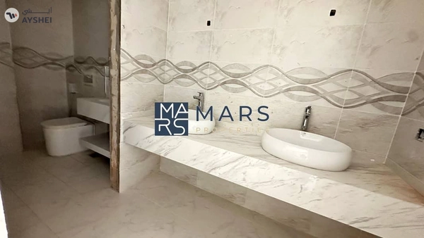 Brand new 5 bedrooms luxury villa with driver room for rent in Hoshi Sharjah for 175,000 AED yearly