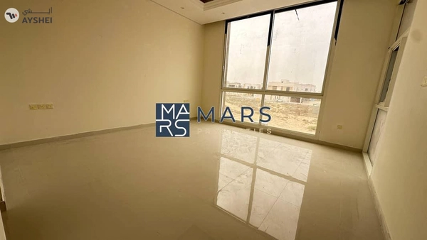 Brand new 5 bedrooms luxury villa with driver room for rent in Hoshi Sharjah for 175,000 AED yearly