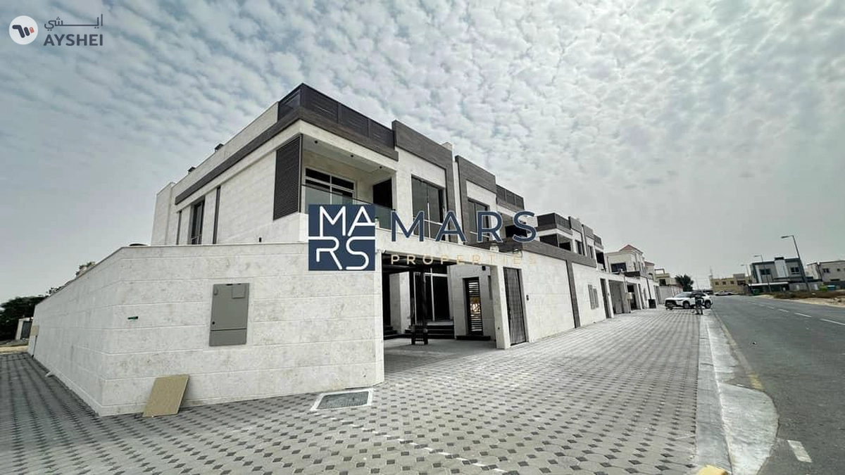 Brand new 5 bedrooms luxury villa with driver room for rent in Hoshi Sharjah for 175,000 AED yearly-1-1