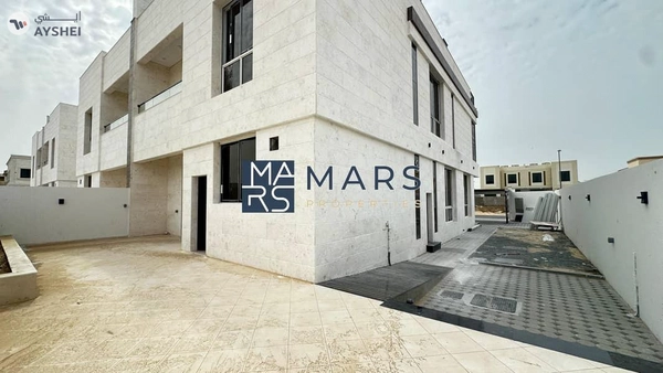 Brand new 5 bedrooms luxury villa with driver room for rent in Hoshi Sharjah for 175,000 AED yearly