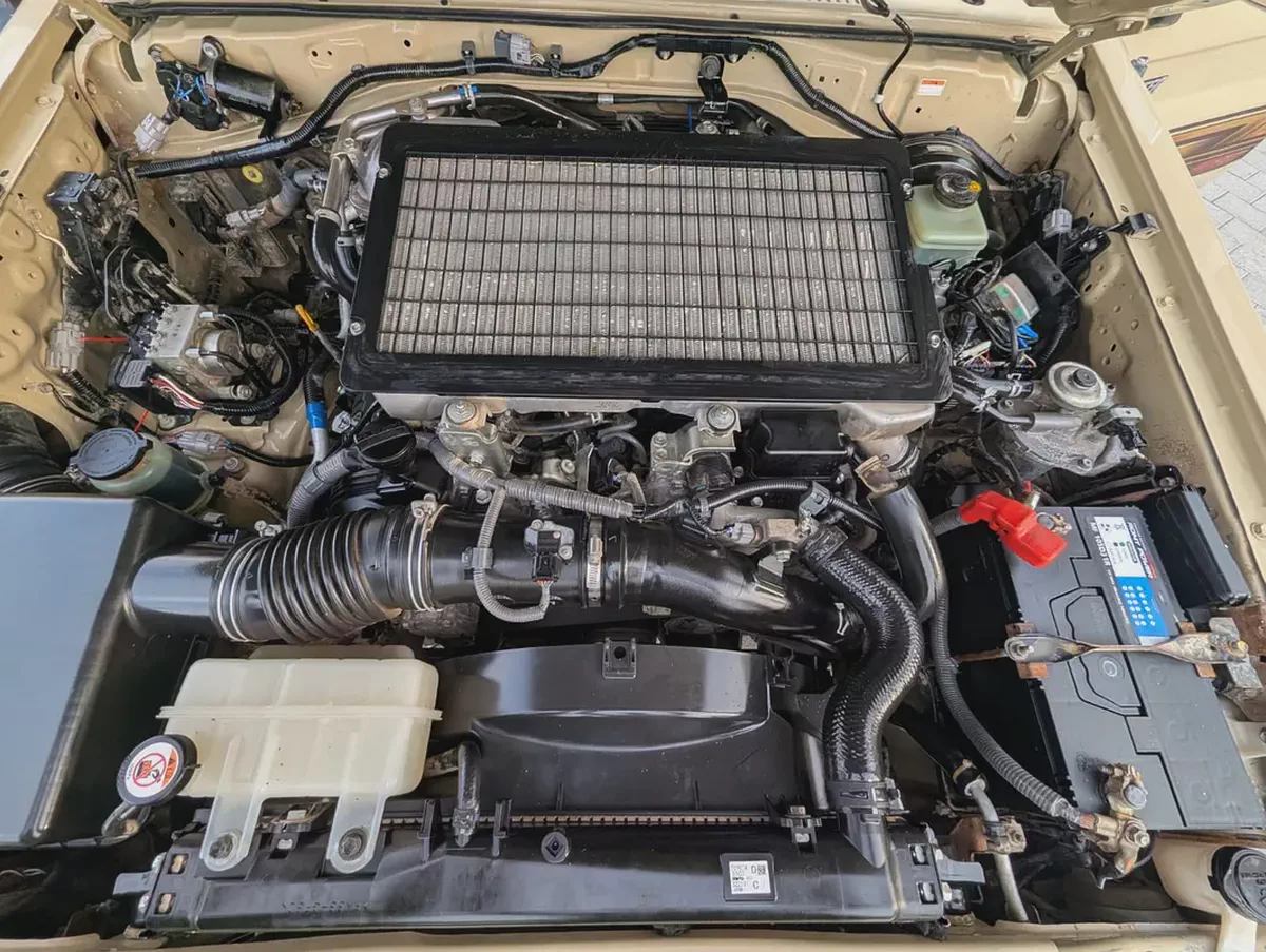 2020 TOYOTA LAND CRUISER PICK UP LC 79
SERIES DIESEL V8 4.5L GCC IN EXCELLENT CONDITION-7-7