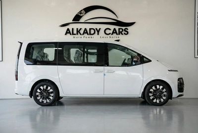 Hyundai Staria 2025 Diesel | 9 Seater Luxury | GCC Specs | Ready to Drive-10