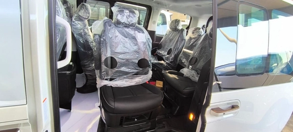 Hyundai Staria 2025 Diesel | 9 Seater Luxury | GCC Specs | Ready to Drive