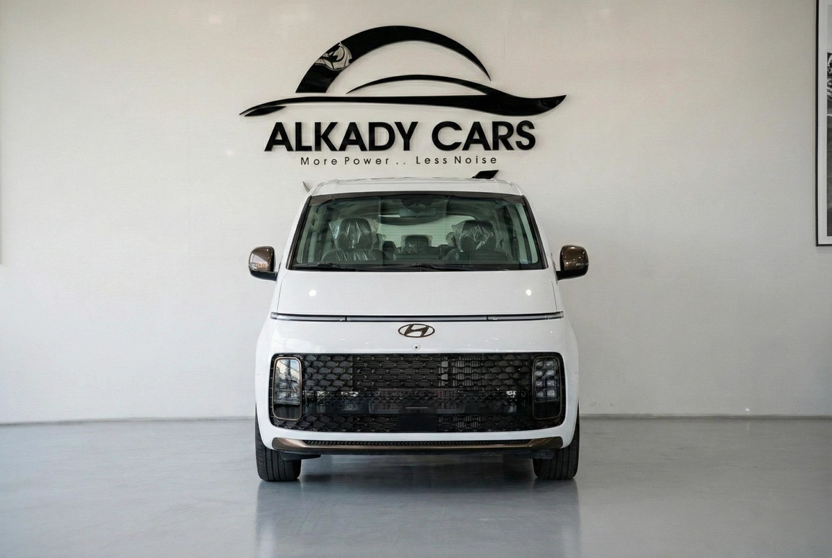 Hyundai Staria 2025 Diesel | 9 Seater Luxury | GCC Specs | Ready to Drive-11-11