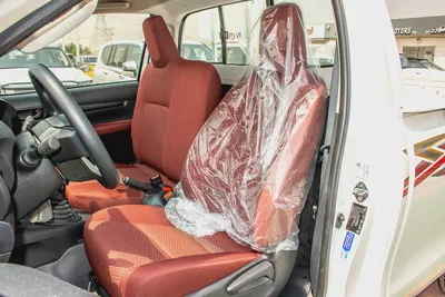 Toyota Hilux 2.7 Single Cab DLX 2026 GCC Specs-9