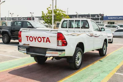 Toyota Hilux 2.7 Single Cab DLX 2026 GCC Specs-6