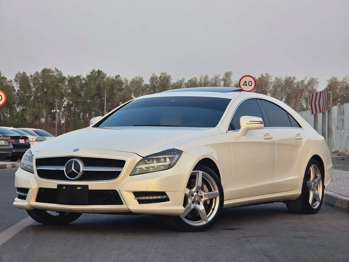 مرسيدس cls 550 وارد اليابان فل اوبشن بحالة جيدة