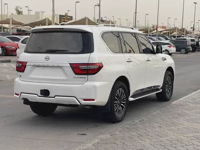 Nissan Patrol LE Platinum 2022 - GCC Specs - Excellent Condition-5