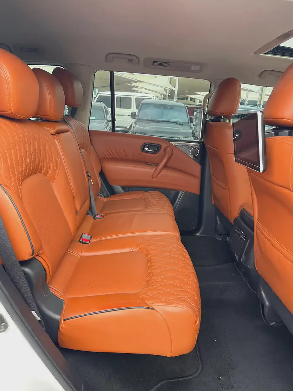 Nissan Patrol LE Platinum 2022 - GCC Specs - Excellent Condition-14-14