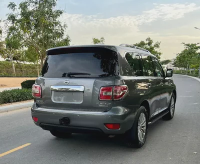 Nissan Patrol LE, 2014 model, Gulf specifications, large engine, in excellent condition.-5