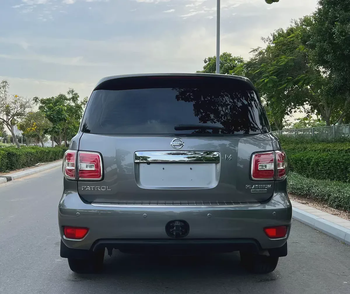 Nissan Patrol LE, 2014 model, Gulf specifications, large engine, in excellent condition.-6-6