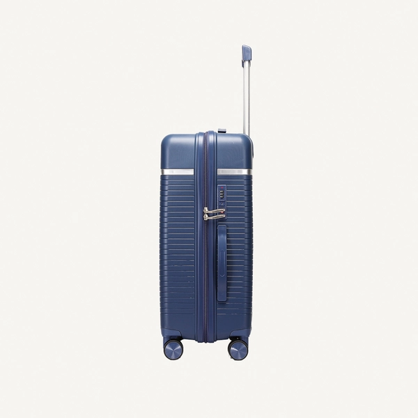 British Traveller 3-Piece Polypropylene Luggage Set | 20”, 24”, 28” Lightweight Suitcases with 360° Spinner Wheels, TSA Lock, Water & Scratch Resistant | Durable Hard Shell Trolley Bags with Telescopic Handle - Blue