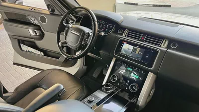 Land Rover Range Rover Vogue 2019 GCC Specs V6 Accident Free Original Paint-7
